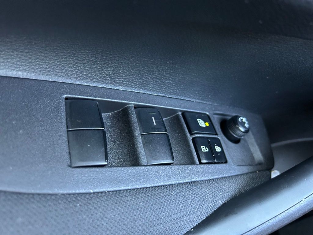 2024 Toyota Corolla LE 26
