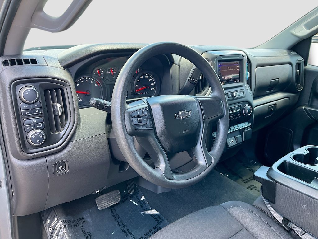Used 2024 Sterling Gray Metallic Chevrolet Custom Trail Boss image 9