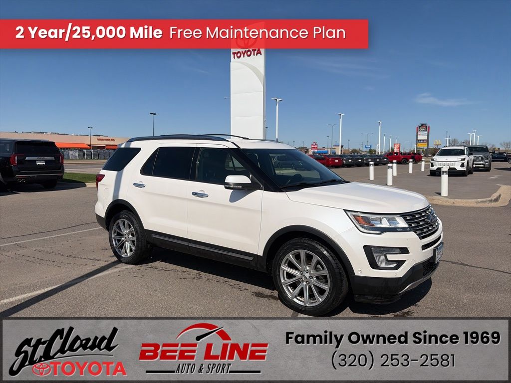 2017 Ford Explorer Limited 4WD's photo