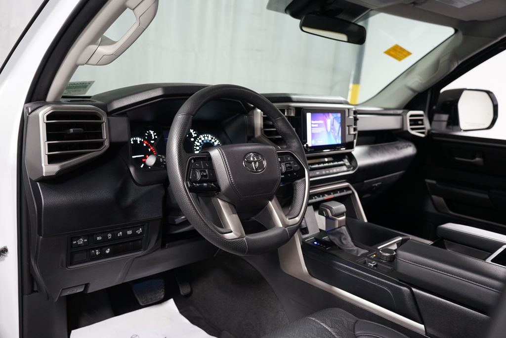 Thumbnail: 2024 Toyota Tundra - 12