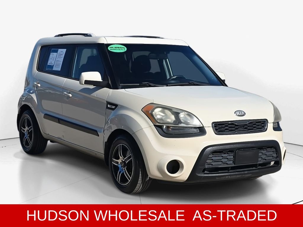 2013 Kia Soul Base