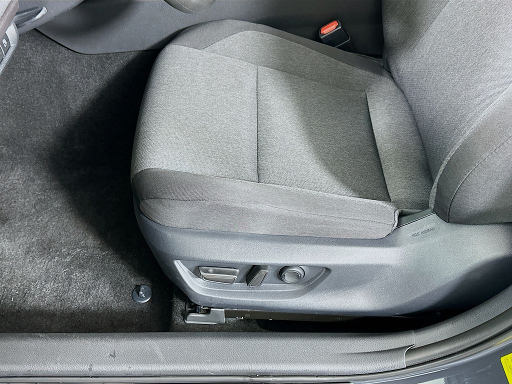 Thumbnail: 2026 Toyota Camry - 19