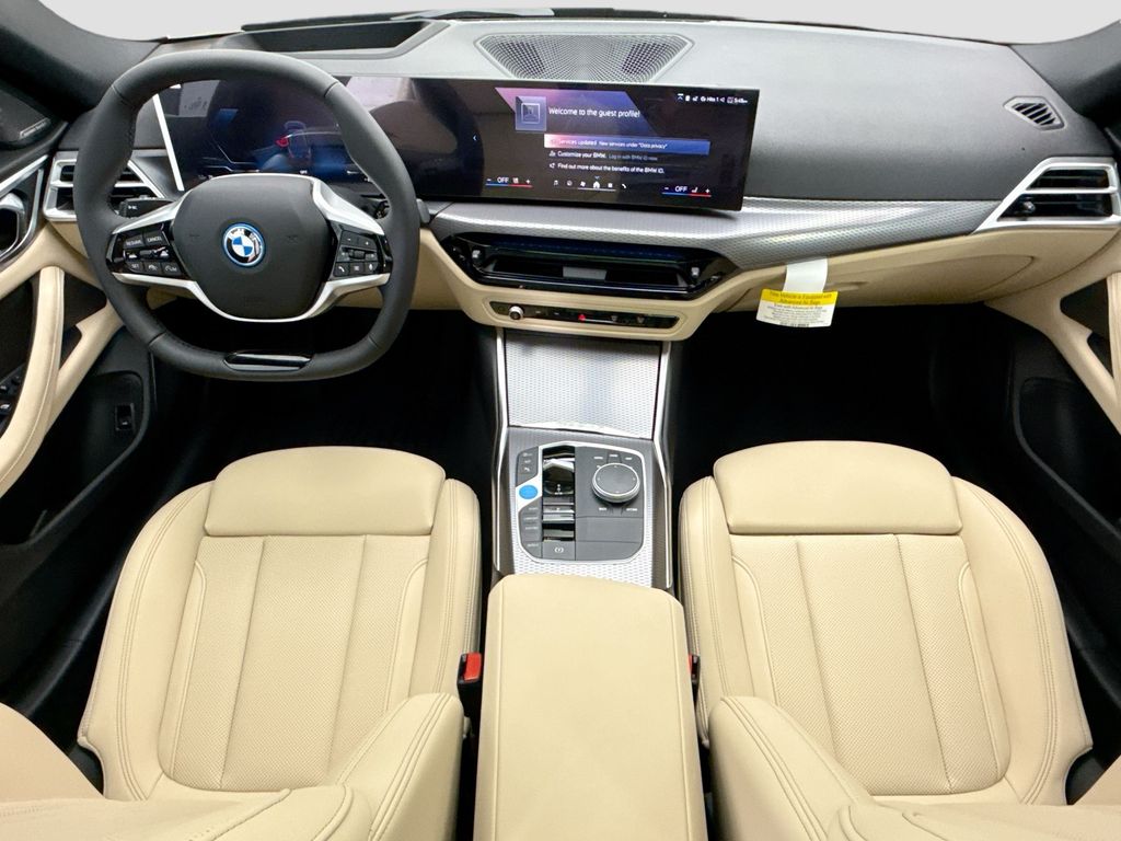 Thumbnail: 2026 BMW i4 - 13