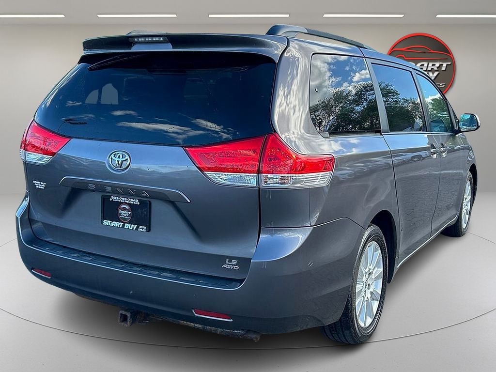 2014 Toyota Sienna