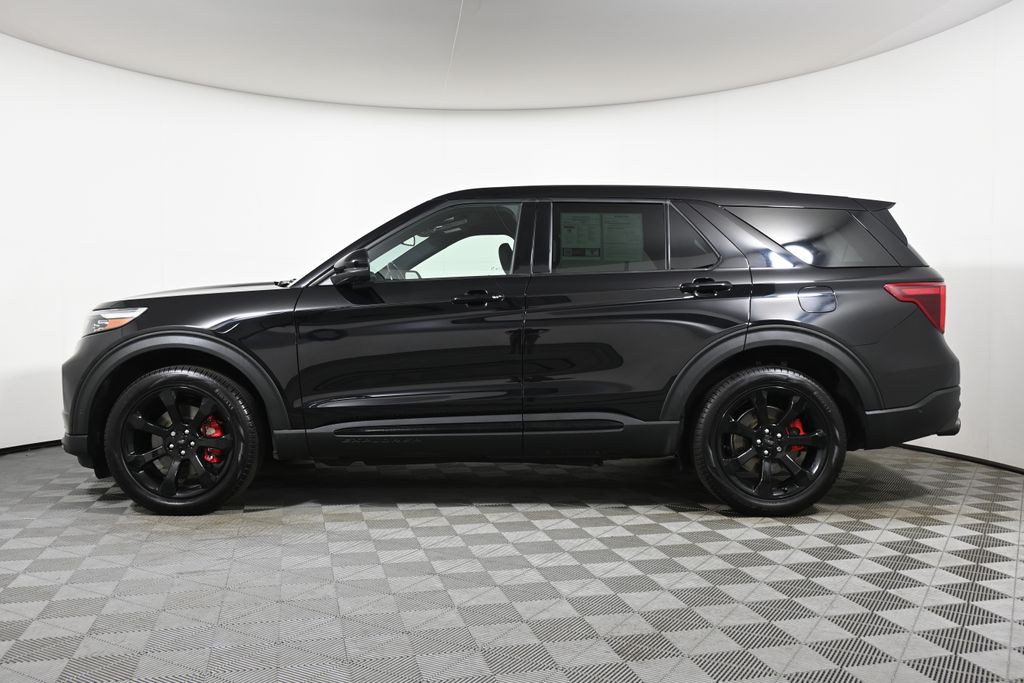 Thumbnail: 2022 Ford Explorer - 2