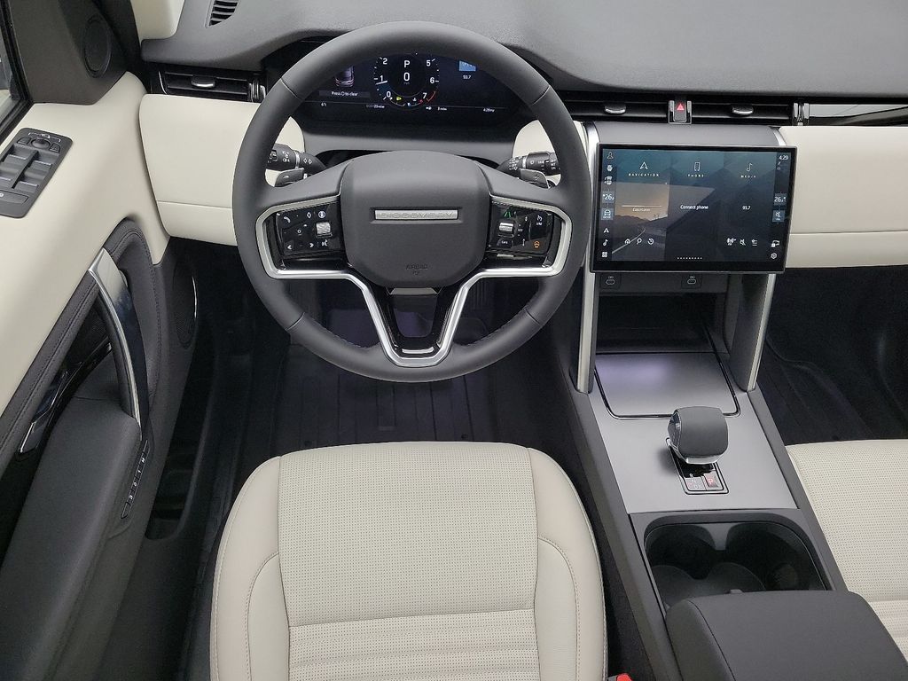 2024 Land Rover Discovery Sport S 7