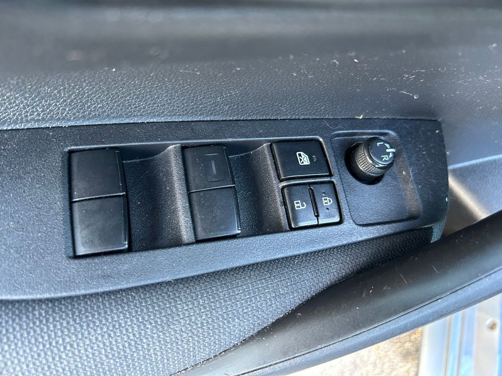 Thumbnail: 2024 Toyota Corolla - 16