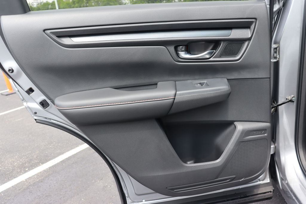 2025 Honda CR-V Sport-L 11