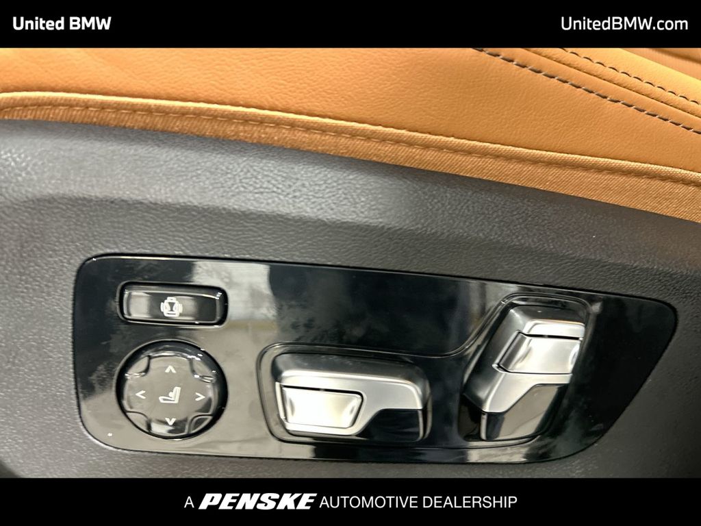 2026 BMW X7 xDrive40i 12