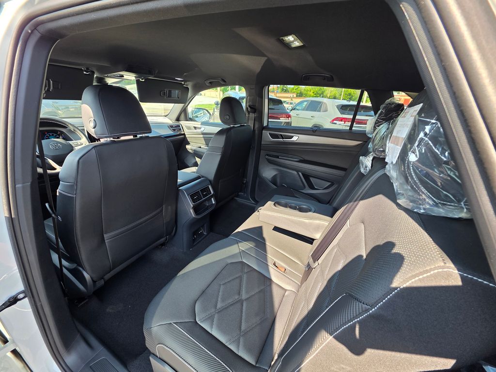 2026 Volkswagen Atlas Cross Sport 2.0T SE w/Technology White/off-white at Sutliff Volkswagen