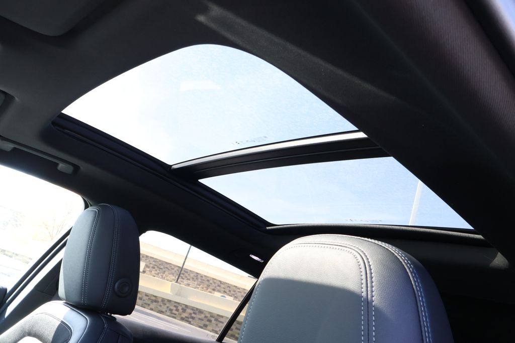 Thumbnail: 2026 Chevrolet Equinox - 16