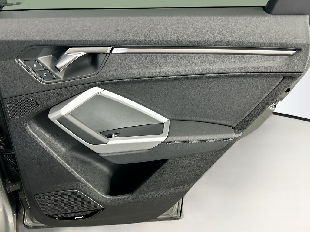 Thumbnail: 2025 Audi Q3 - 25