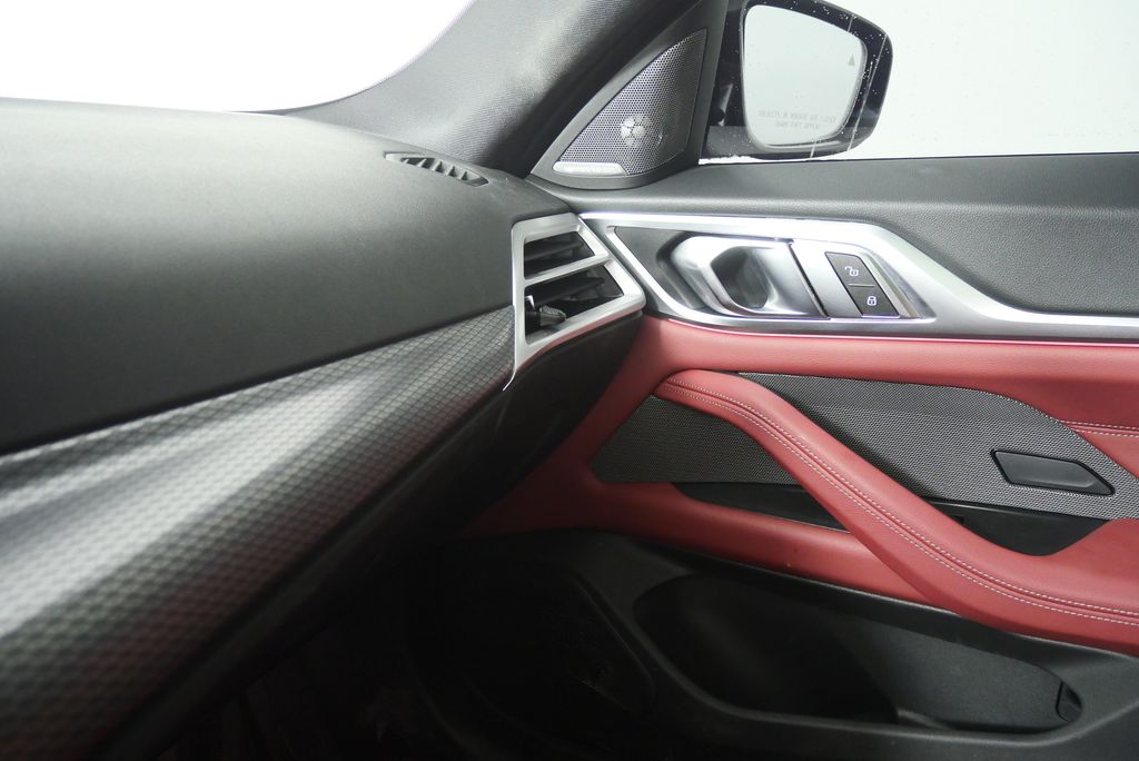 Thumbnail: 2025 BMW i4 - 28