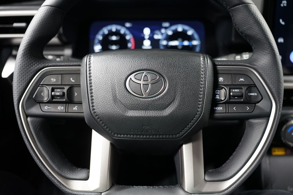 Thumbnail: 2025 Toyota 4Runner - 13