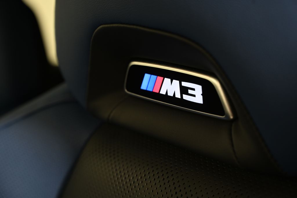 2023 BMW M3 Competition 21