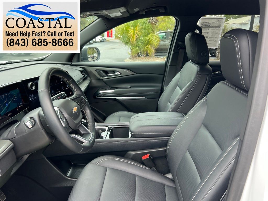 2025 Chevrolet Traverse LT White at Bob Mills Chevrolet