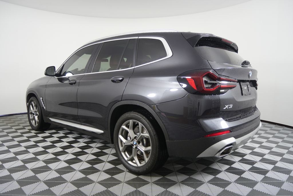 Thumbnail: 2023 BMW X3 - 3