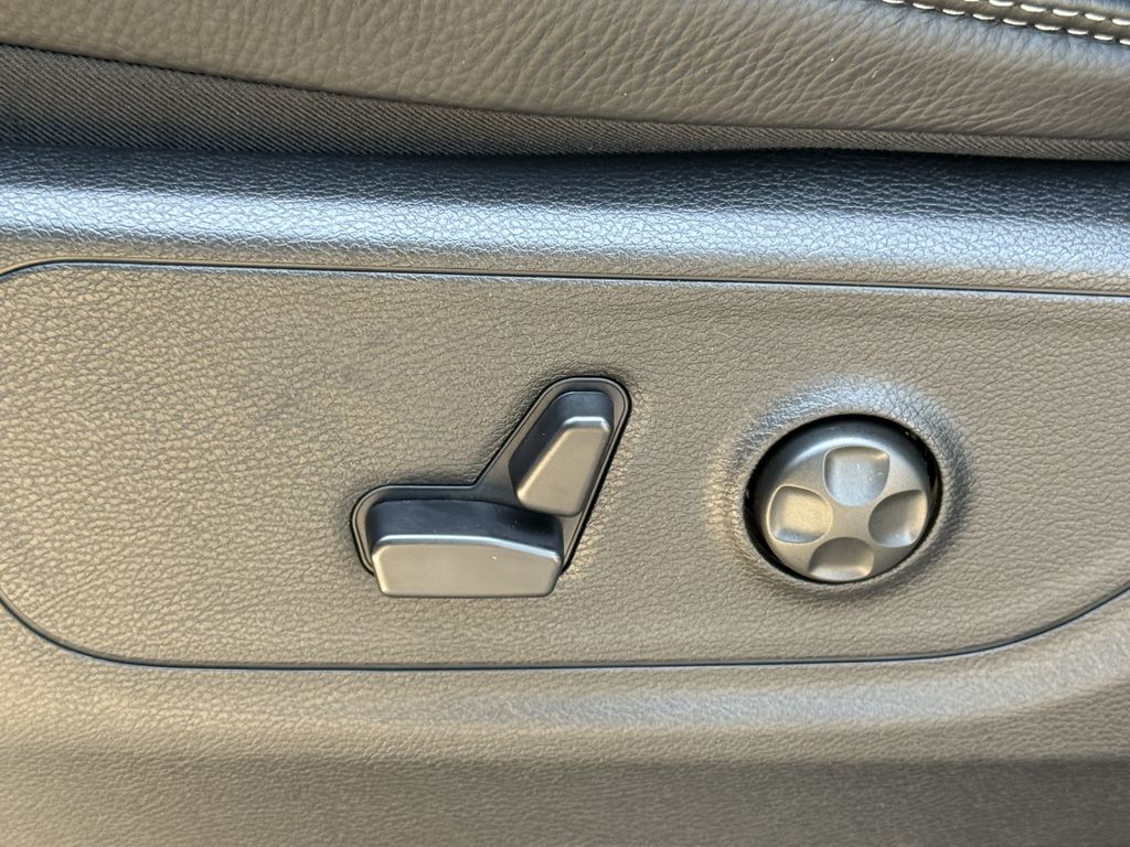 car-gallery-29