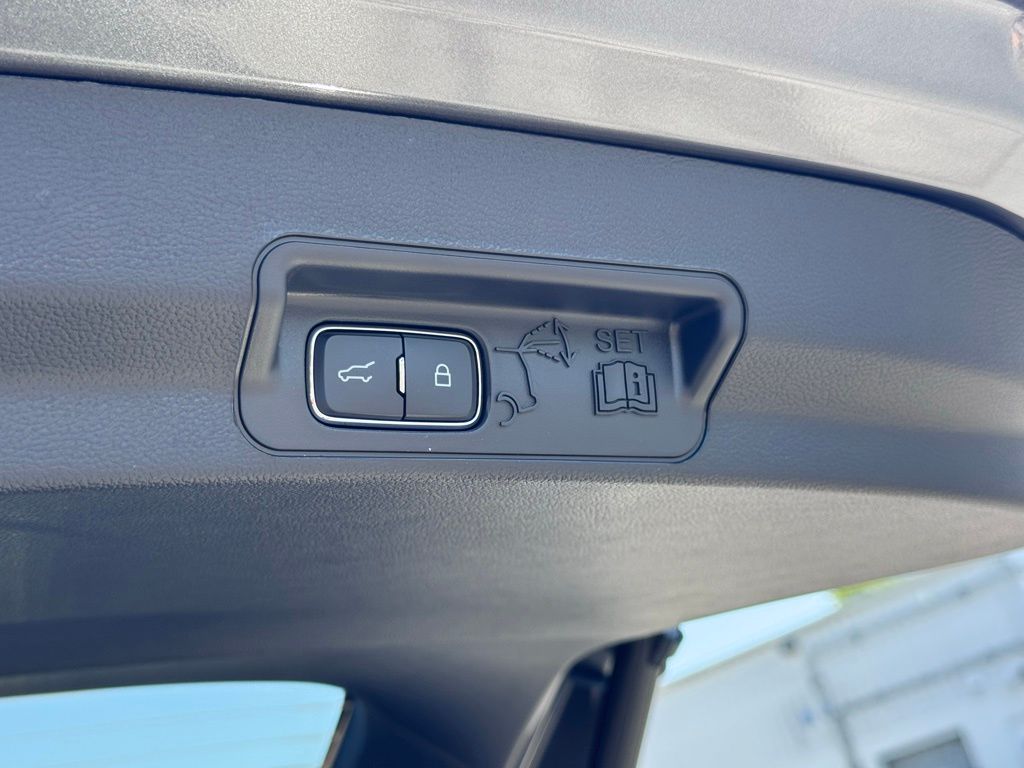 FordExplorer44