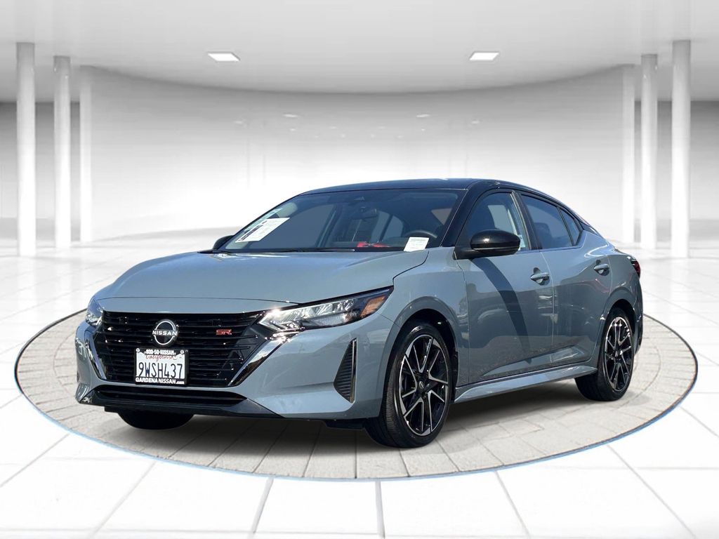 Gray Metallic 2025 Nissan Sentra SR FWD Sedan Front-Wheel Drive Continuously Variable Transmission