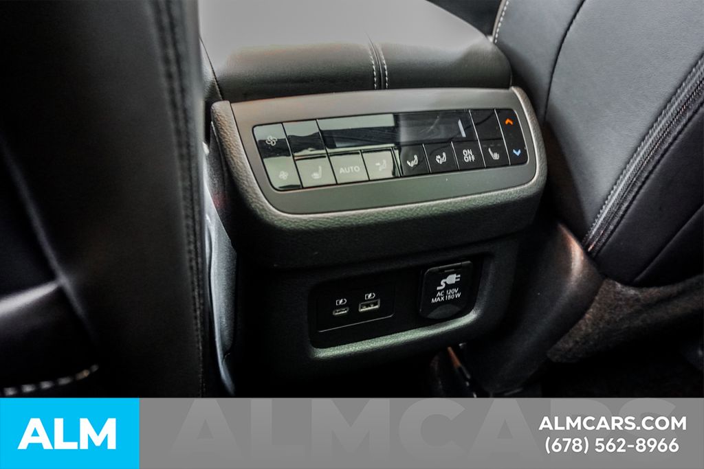 Used 2025 Red Nissan Platinum image 23