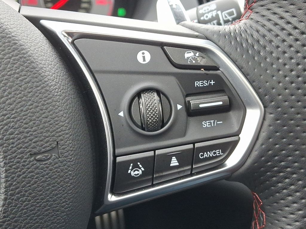 Thumbnail: 2025 Acura RDX - 23