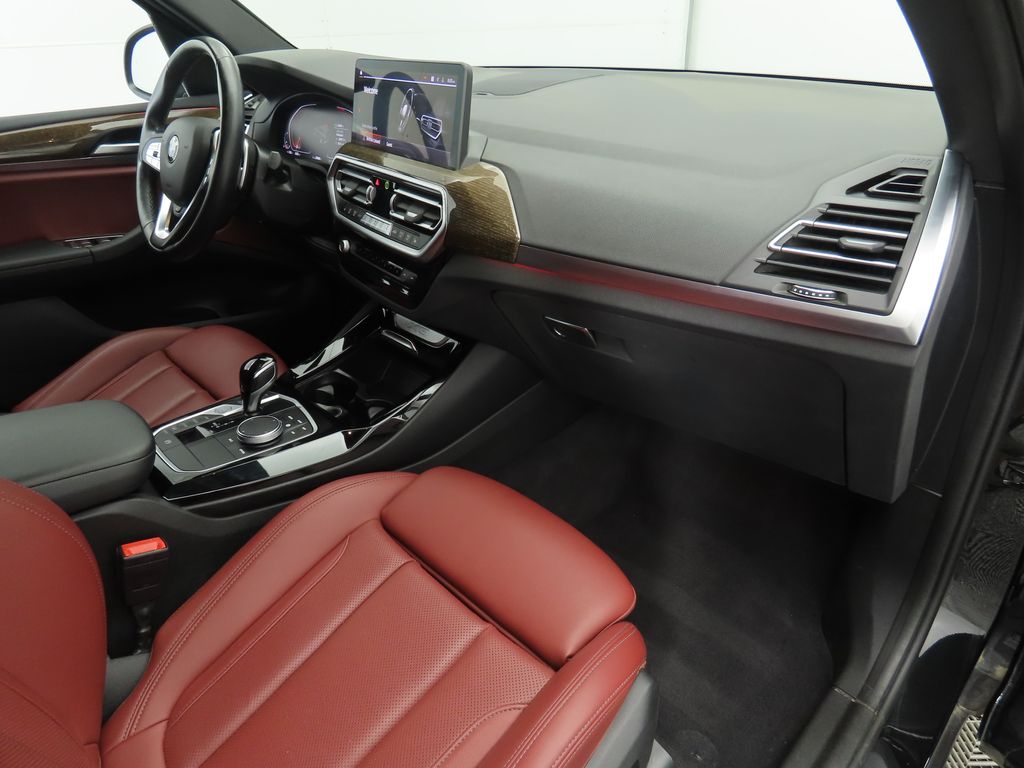 Thumbnail: 2023 BMW X3 - 18