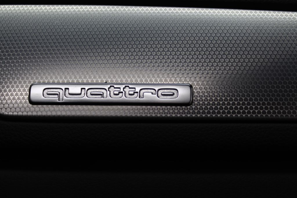 Thumbnail: 2016 Audi Q3 - 25