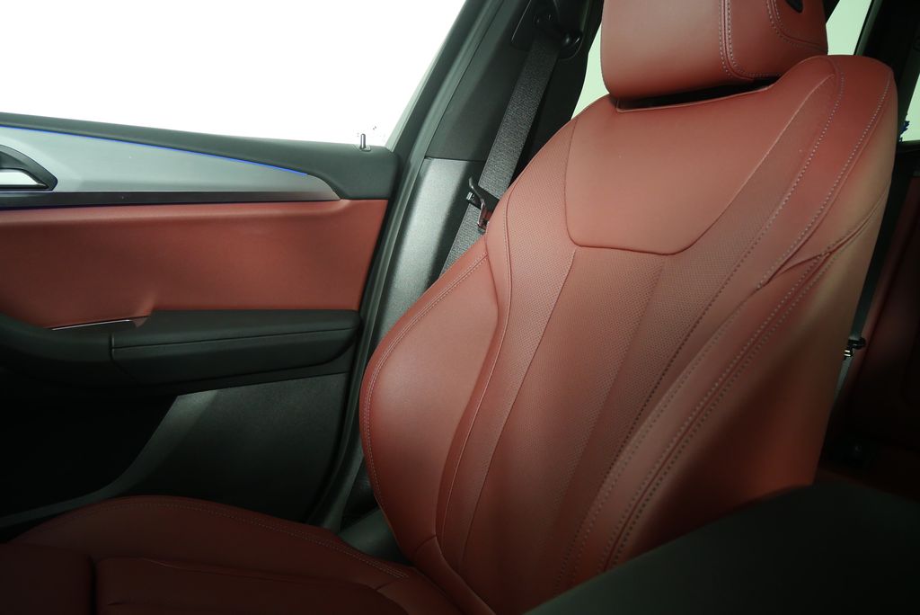 Thumbnail: 2024 BMW X3 - 28