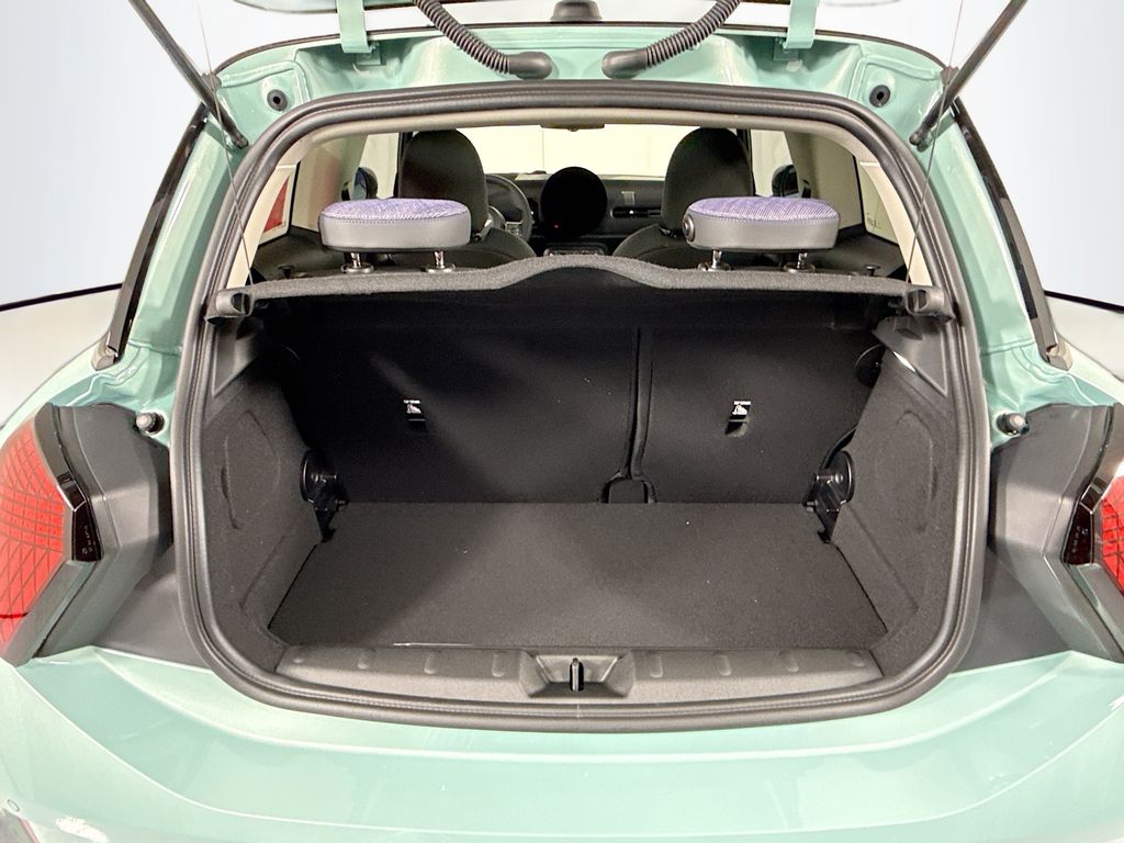 Thumbnail: 2026 MINI Cooper - 26