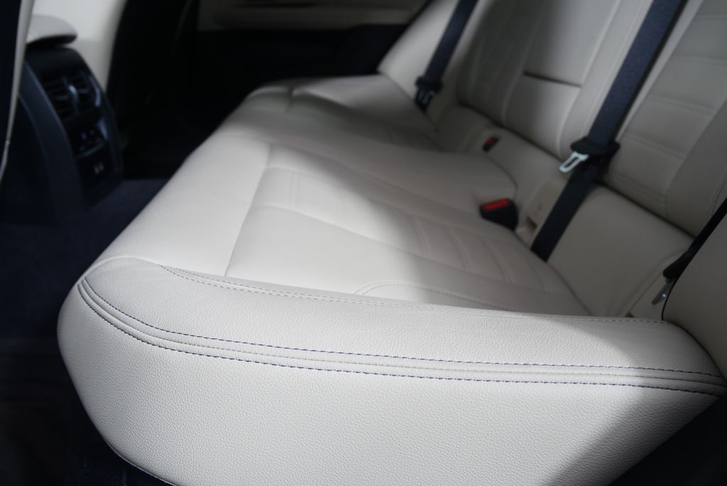 Thumbnail: 2022 BMW 4 Series - 15