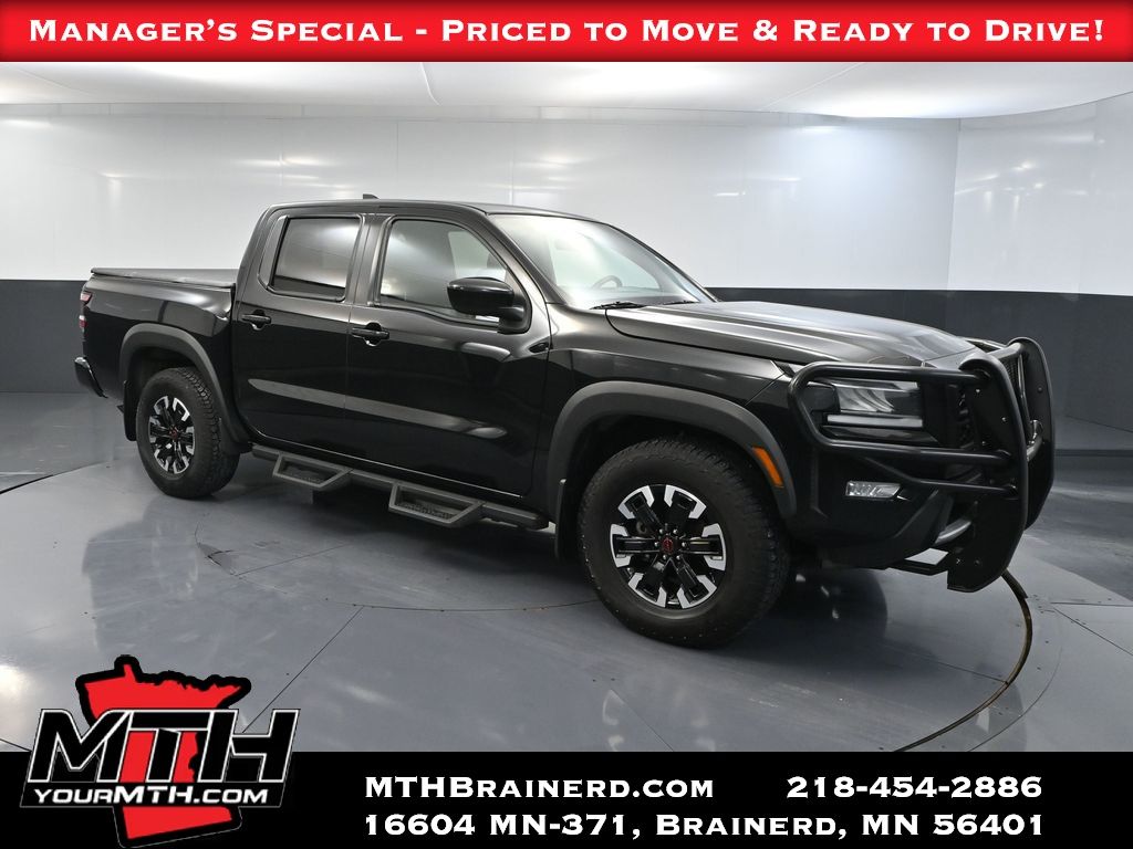 2023 Nissan Frontier PRO-4X Crew Cab 4WD