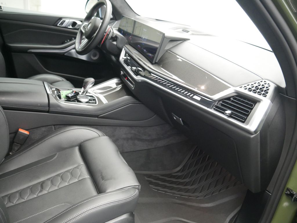 Thumbnail: 2026 BMW X5 - 26