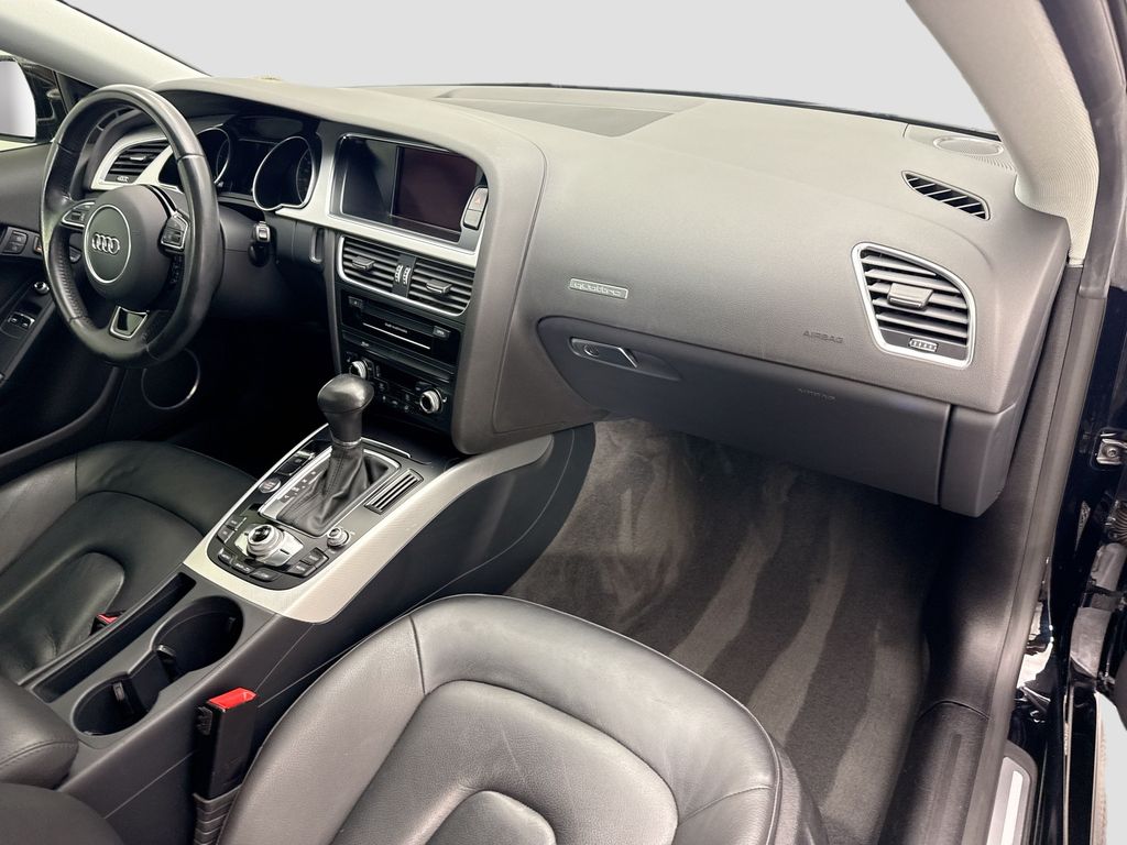 Thumbnail: 2016 Audi A5 - 16