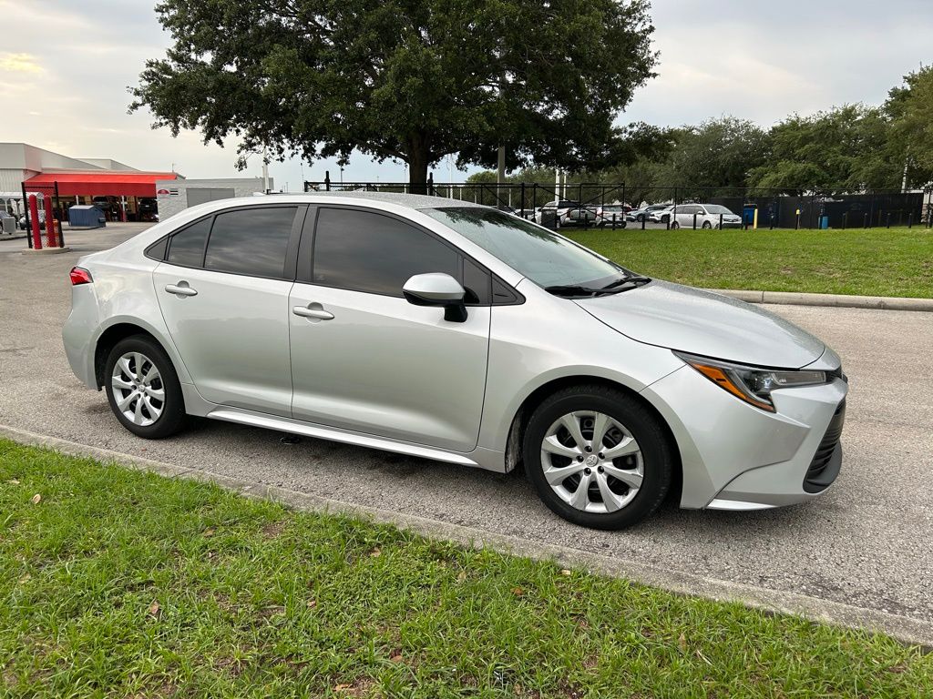 2023 Toyota Corolla LE 7