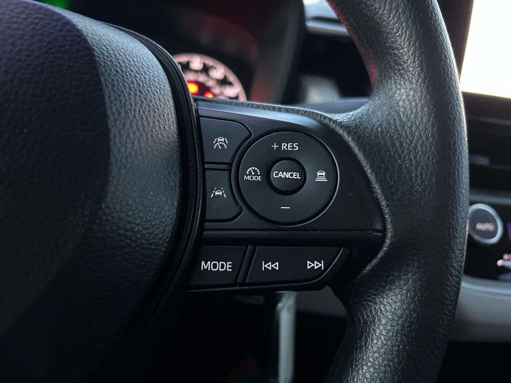 Thumbnail: 2024 Toyota Corolla - 18