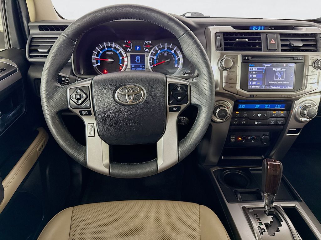 Thumbnail: 2016 Toyota 4Runner - 22