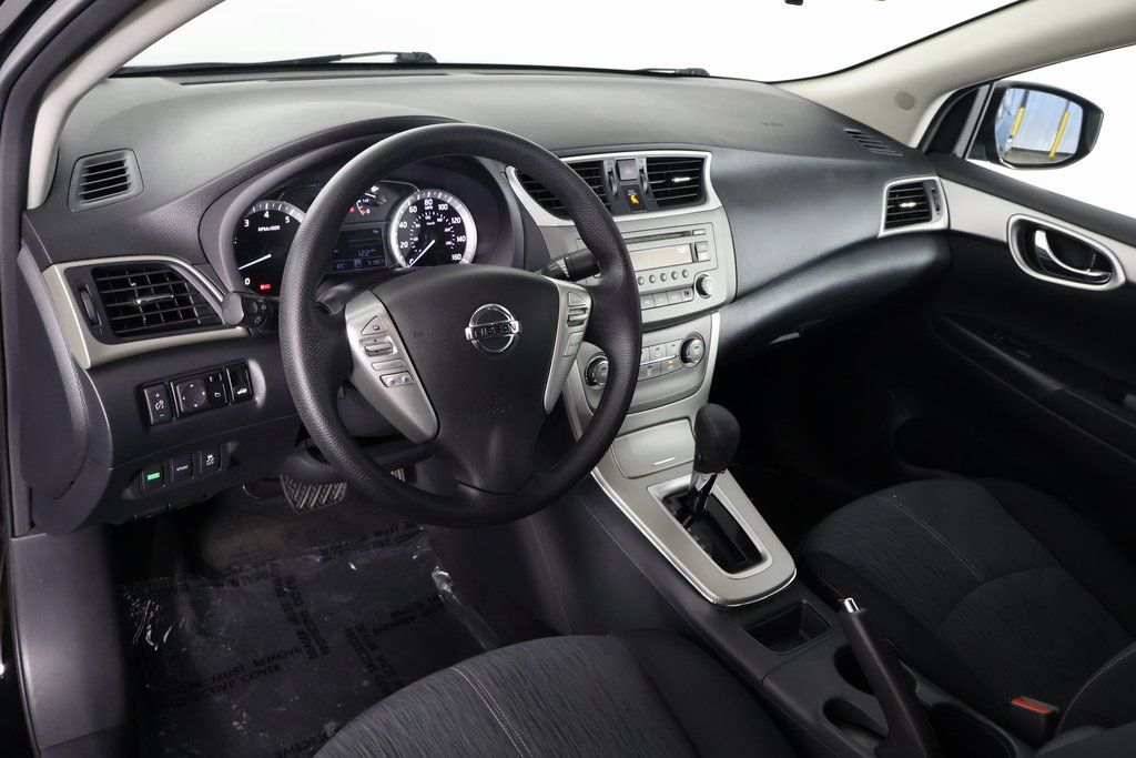 Thumbnail: 2014 Nissan Sentra - 6