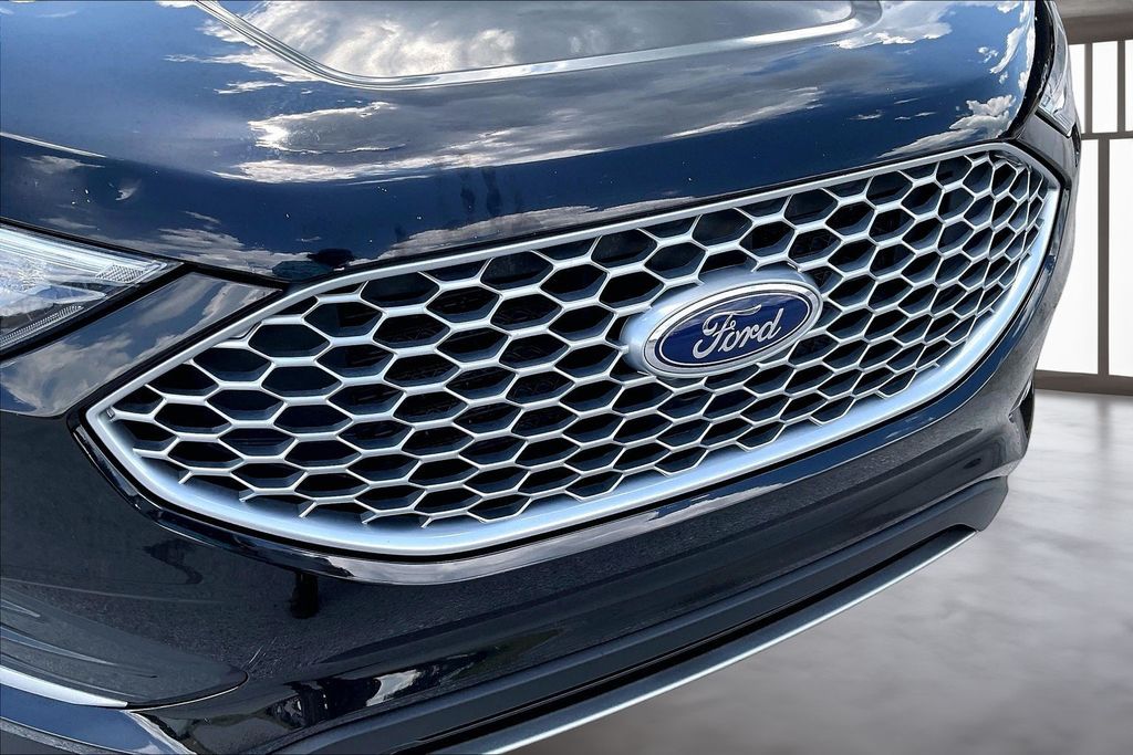 Used 2024 Ford Edge SUV