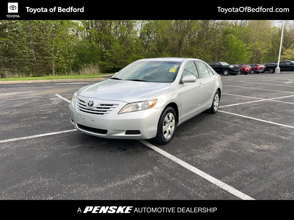 2009 Toyota Camry LE -
                Bedford, OH