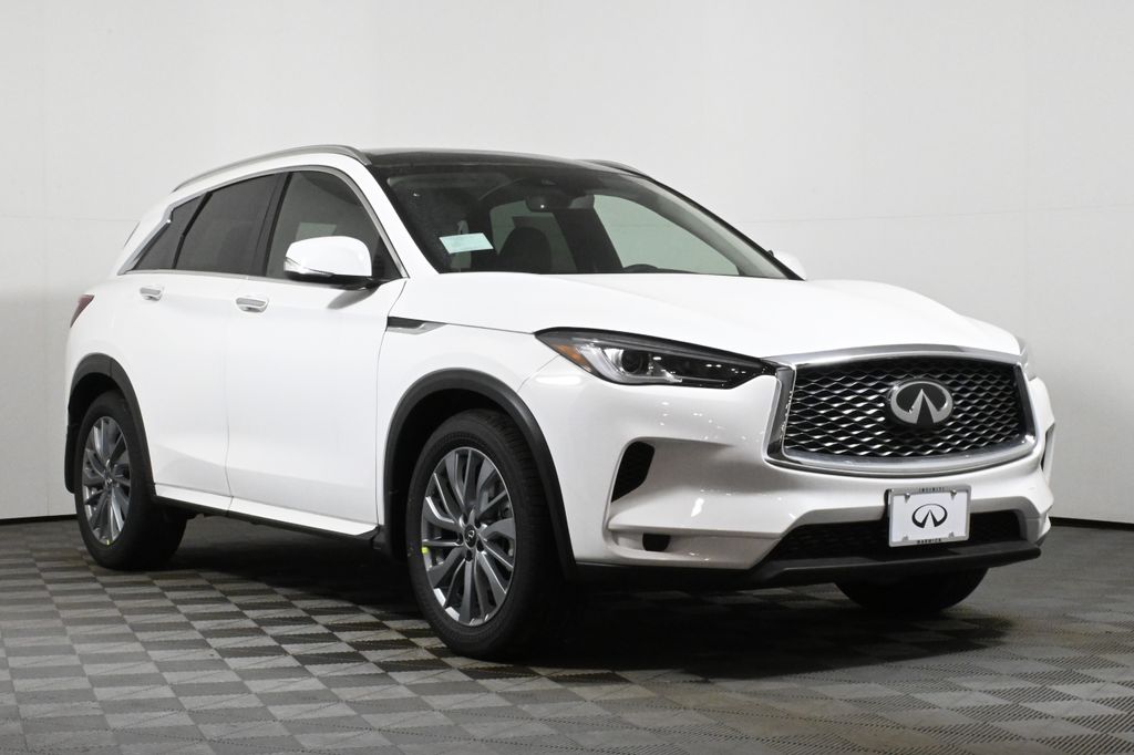 2025 INFINITI QX50 Luxe 9