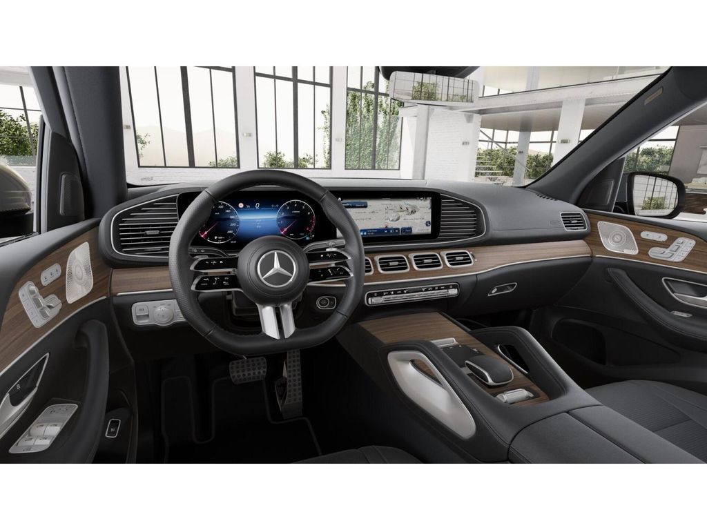 2025 Mercedes-Benz GLS 450 4MATIC 3