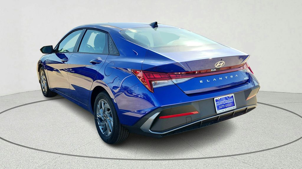 2026 Hyundai Elantra Hybrid