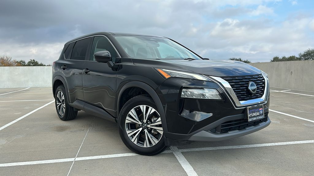 2023 Nissan Rogue SV - 4