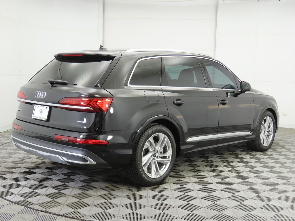 Thumbnail: 2023 Audi Q7 - 5