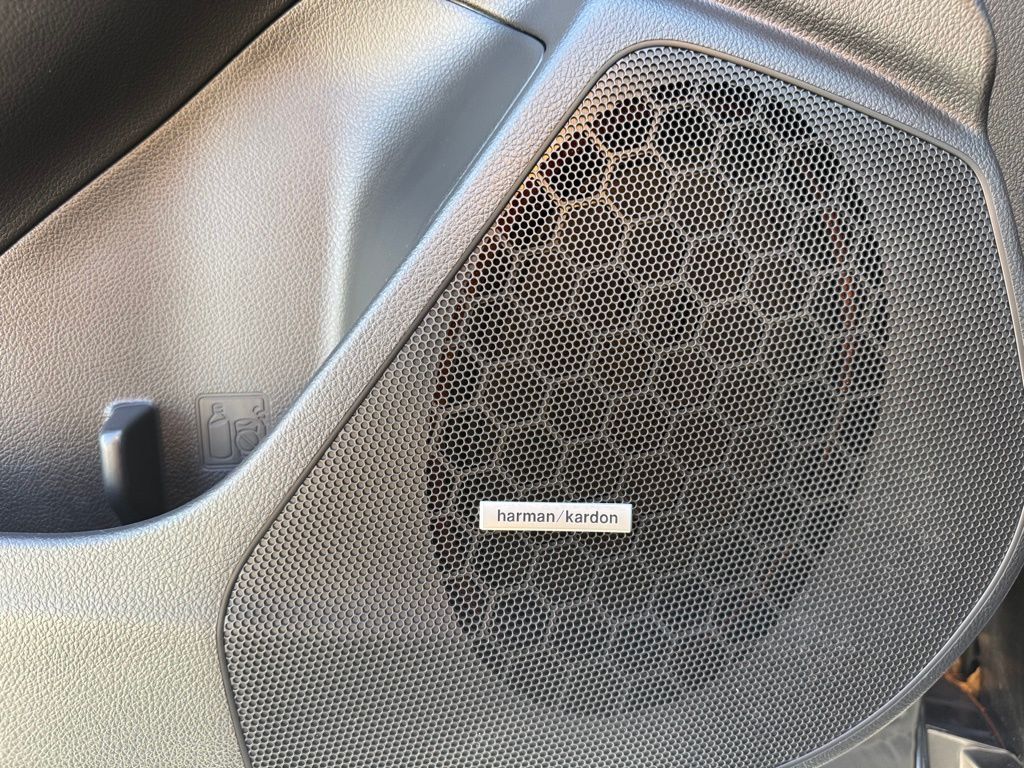 2018 Subaru Forester 2.0XT Touring photo 35