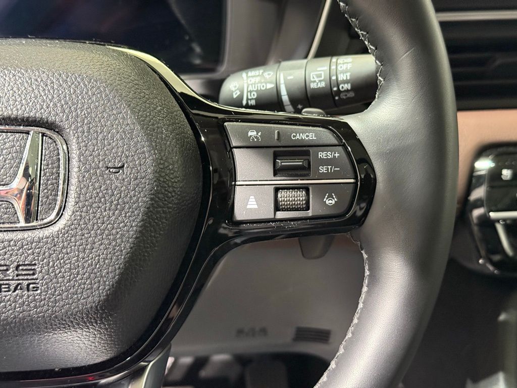 Thumbnail: 2025 Honda Pilot - 27