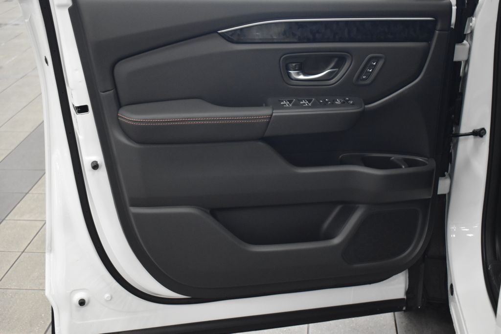 Thumbnail: 2026 Honda Passport - 7