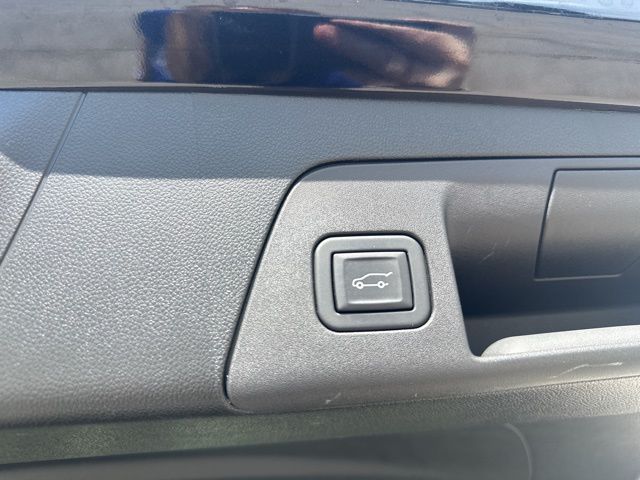 Used 2023 Buick Envision SUV