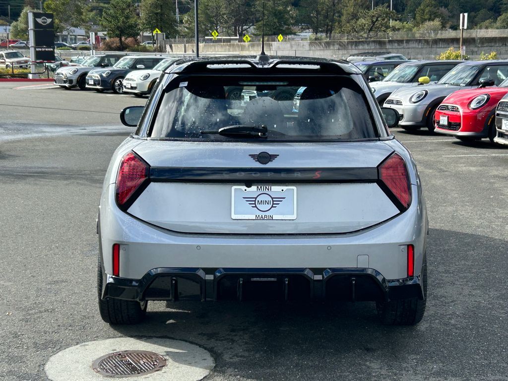 Thumbnail: 2026 MINI Cooper - 4